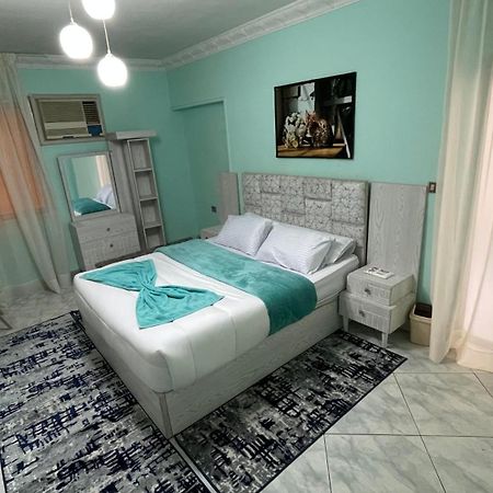 New Cozy Apartment 5 Minutes Away From Cairo Airport And All Amenties ภายนอก รูปภาพ